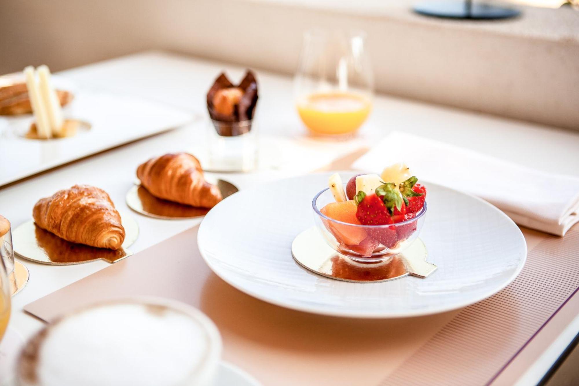 Noha Lifestyle Hotel - Adults Only Pula Esterno foto