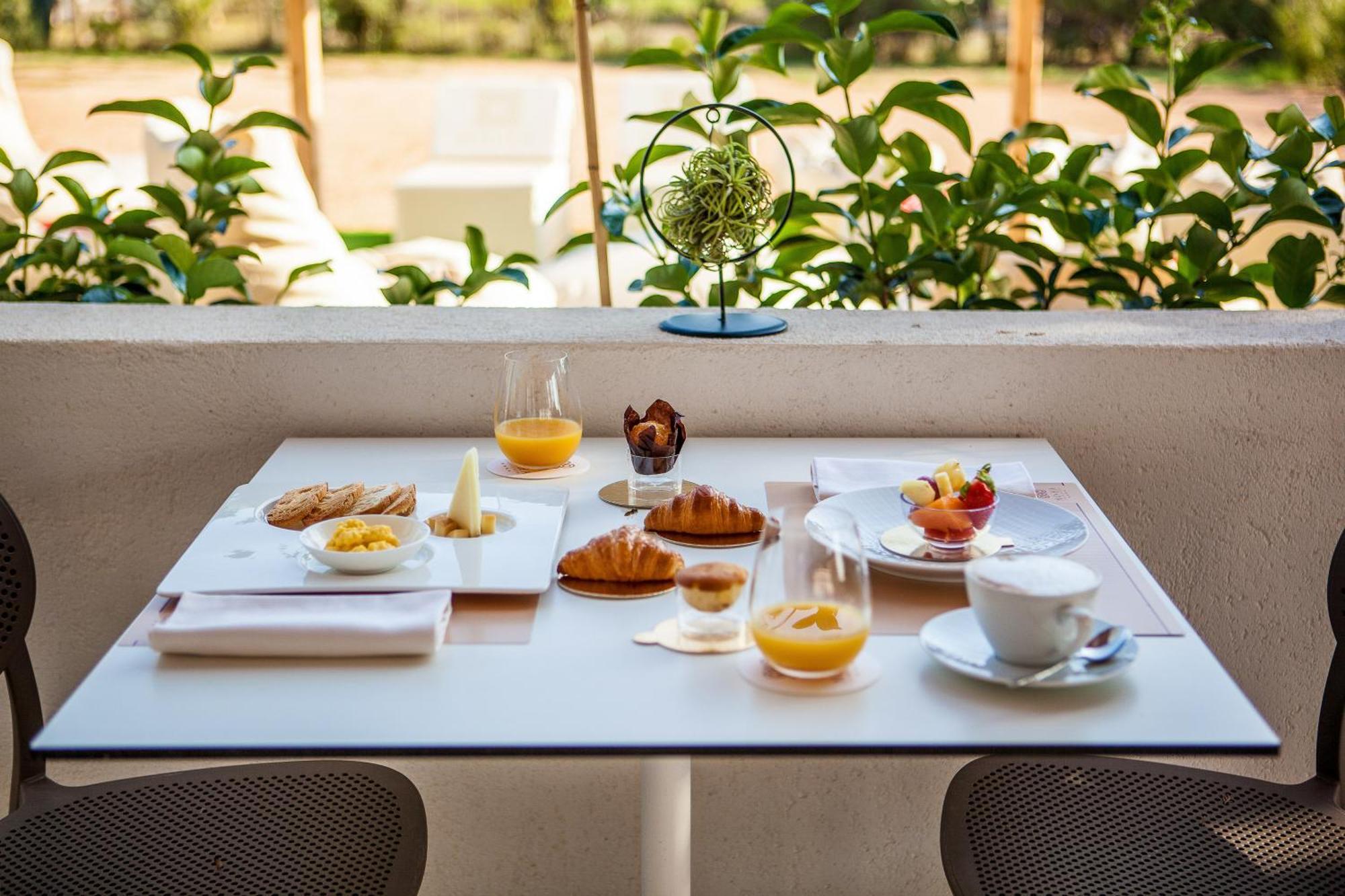 Noha Lifestyle Hotel - Adults Only Pula Esterno foto